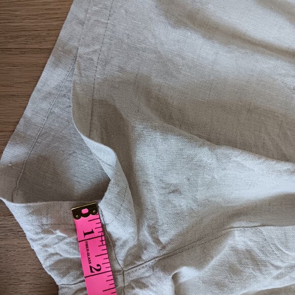 Beige linen shorts with stretchy waistband - Picture 3 of 5